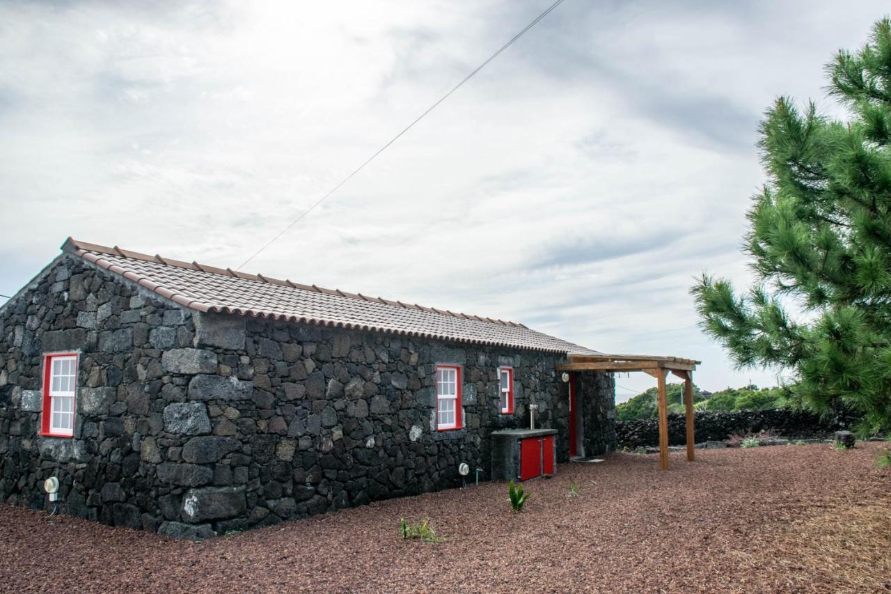 Casa Medronho Villa Sao Mateus  ภายนอก รูปภาพ