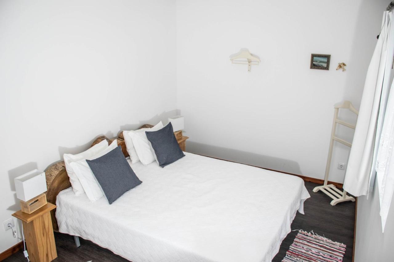Casa Medronho Villa Sao Mateus  ภายนอก รูปภาพ