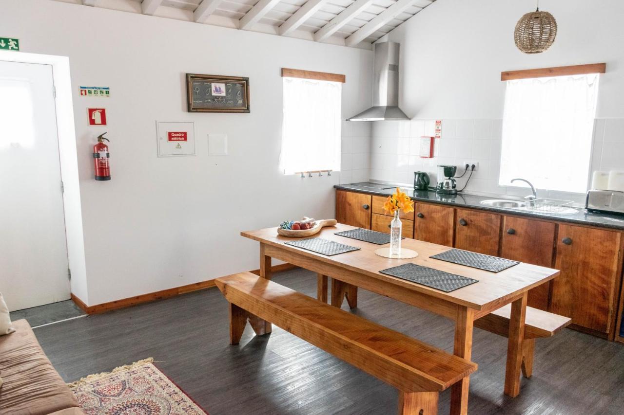Casa Medronho Villa Sao Mateus  ภายนอก รูปภาพ
