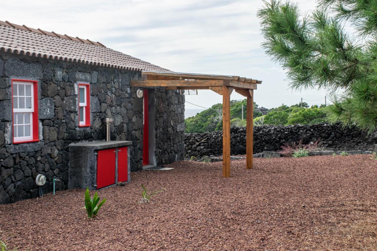 Casa Medronho Villa Sao Mateus  ภายนอก รูปภาพ